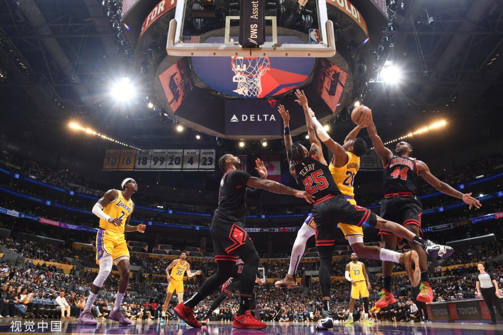 莱万依然能 莱万依然能